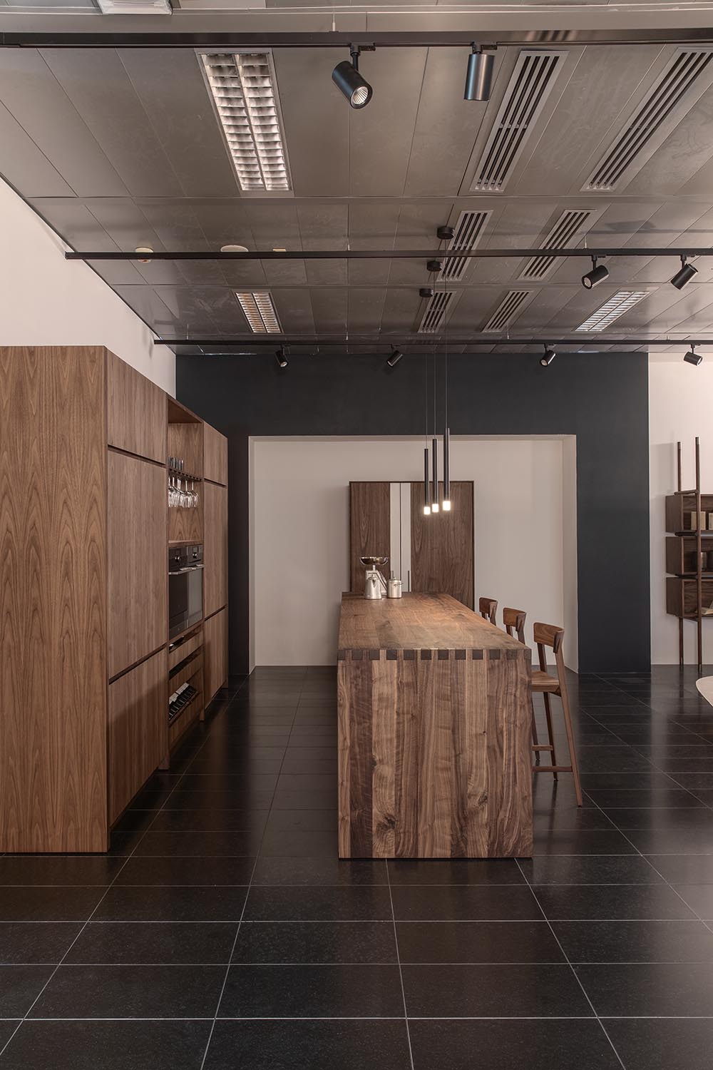 LINEA 45 Gallery 15